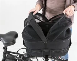 Trixie Fietsmand Achterop Zwart Met Kussen En Kap -TuckerCare 366059 04