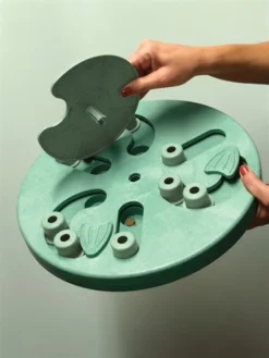 Nina Ottosson Dog Worker Composiet -TuckerCare 382142 05